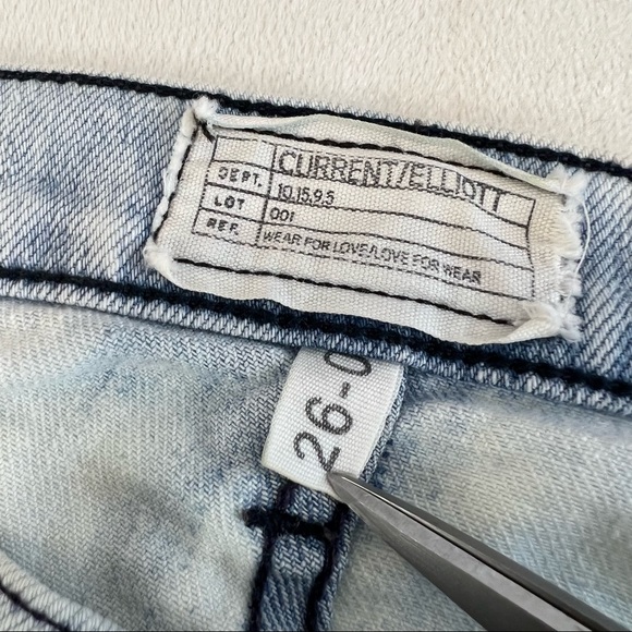 Current/Elliot The Ankle Skinny Cheville City Bleach Destroy Jeans Size 26 - Picture 15 of 16